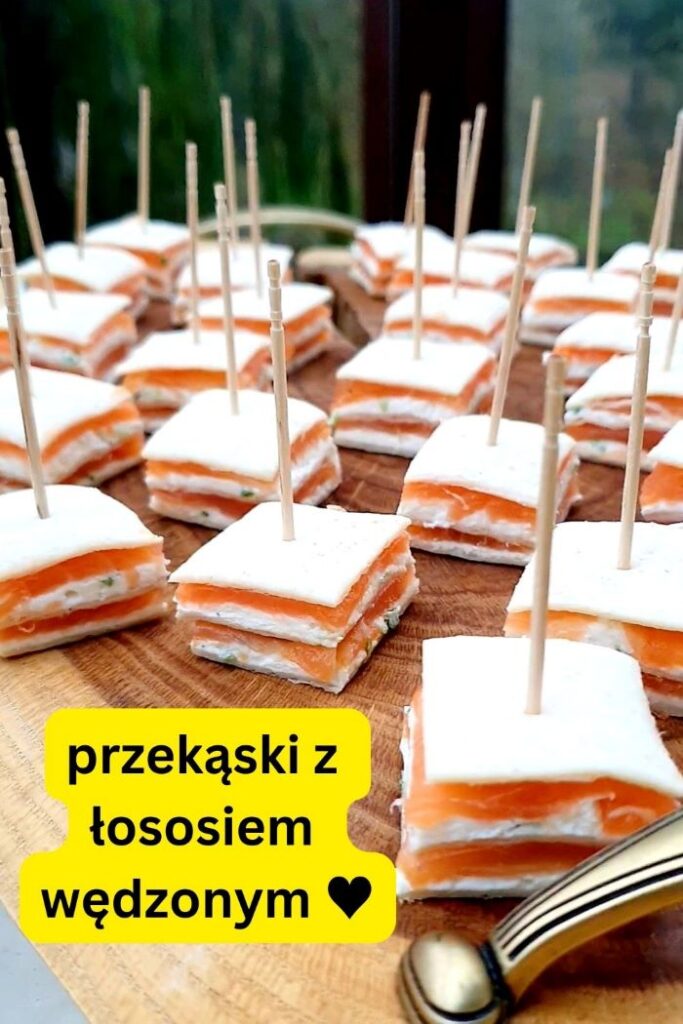 przekąski z łososiem wędzonym