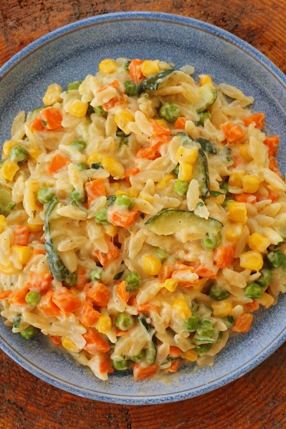 makaron orzo z warzywami