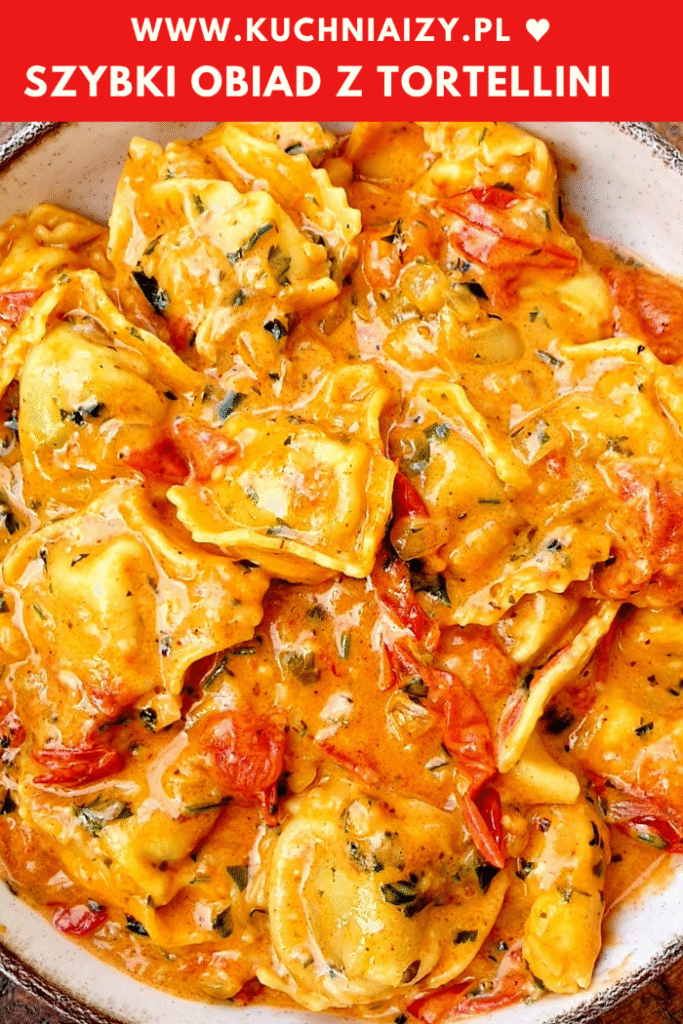 tortellini w sosie pomidorowo-śmietanowym