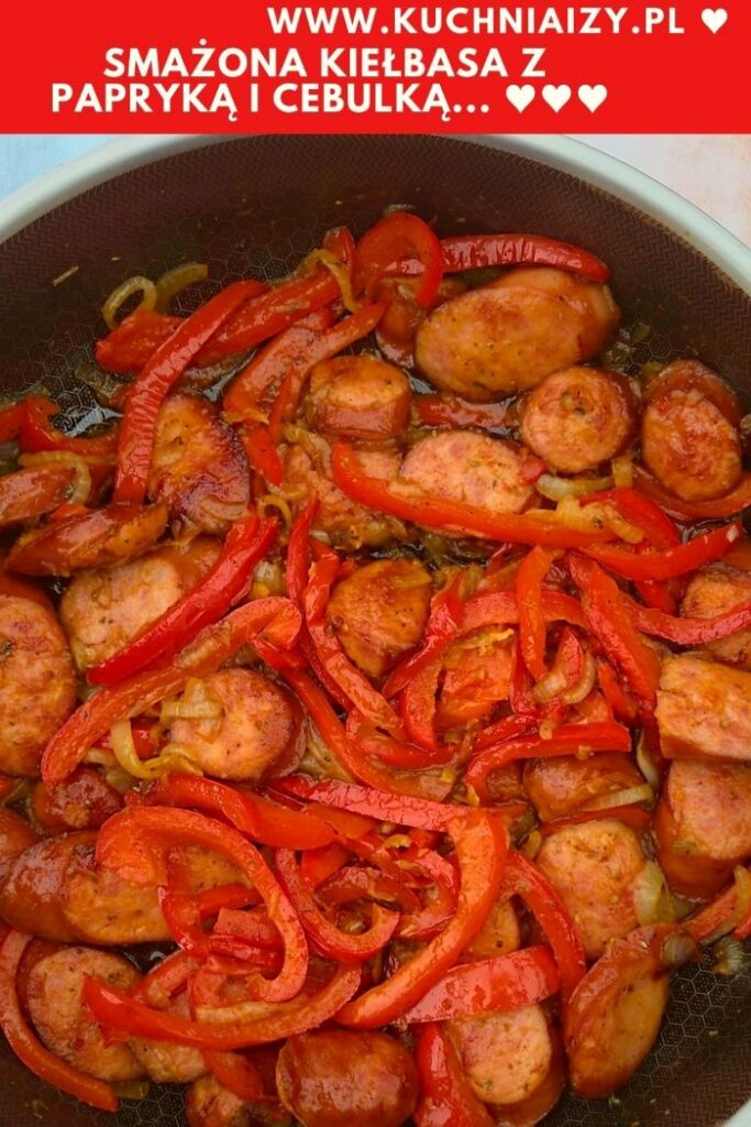 smażona kiełbasa z papryką