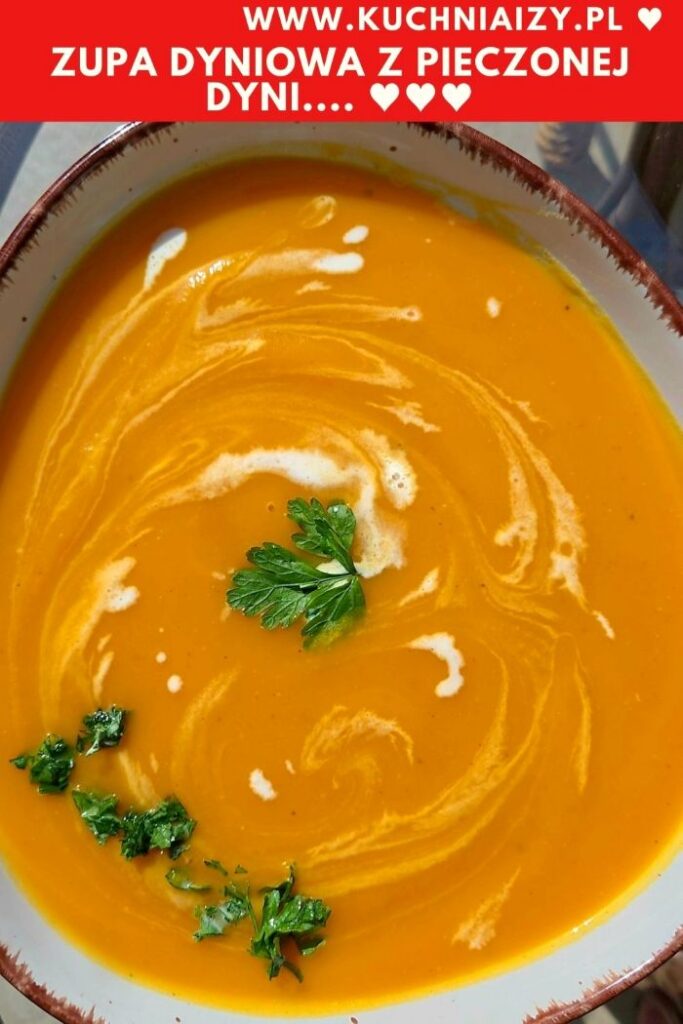 zupa dyniowa z pieczonej dyni