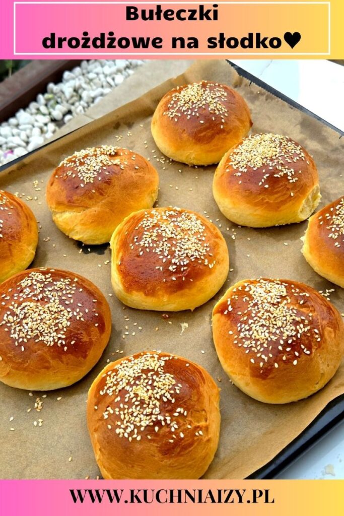 bułki drożdżowe na słodko