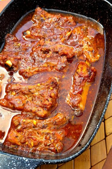 pieczone żeberka w marynacie miodowej