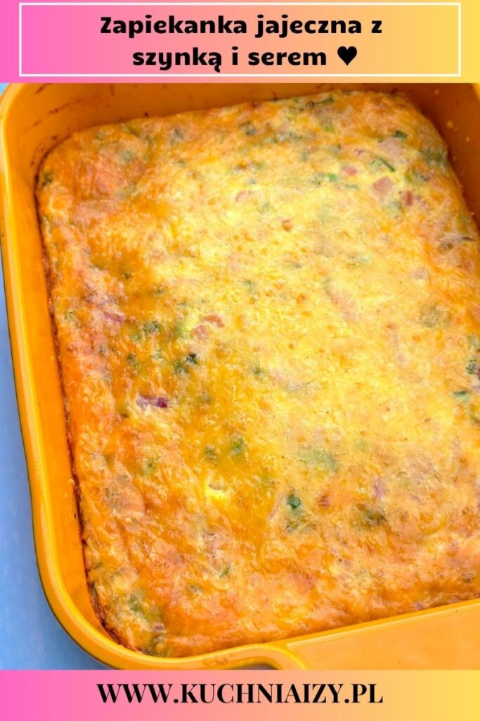 zapiekanka z jajek, szynki i sera